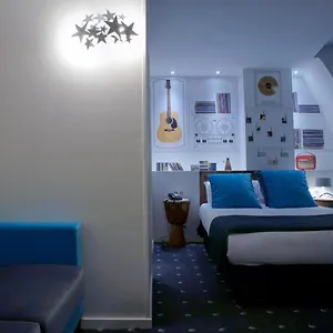 Du Triangle D'or Hotel Parijs